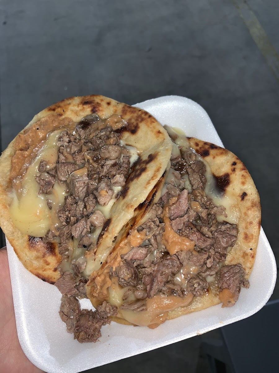 Tacos Goldo’s Photo 9