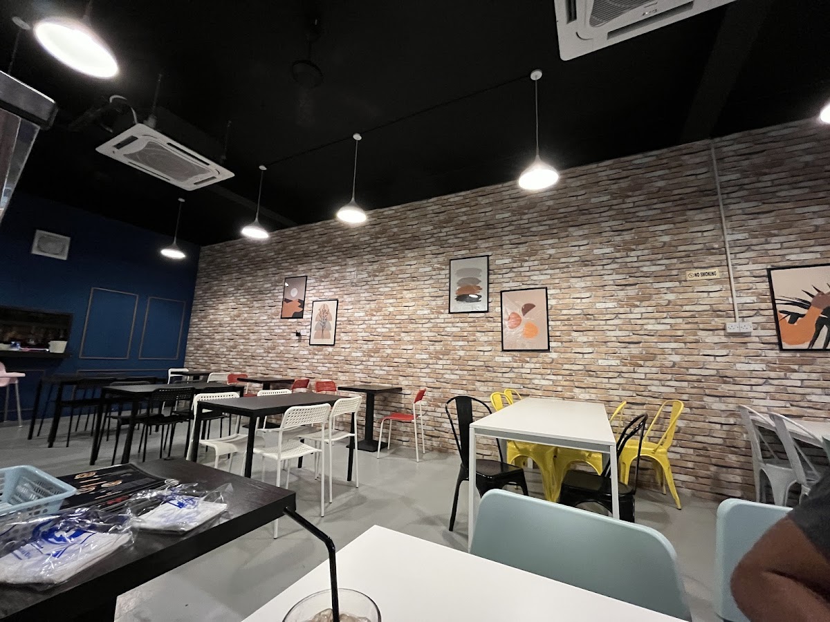 Alabasta Cafe Photo 4