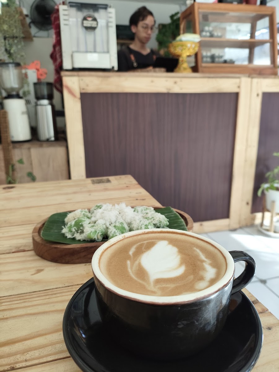 Cafe BIONS Photo 3