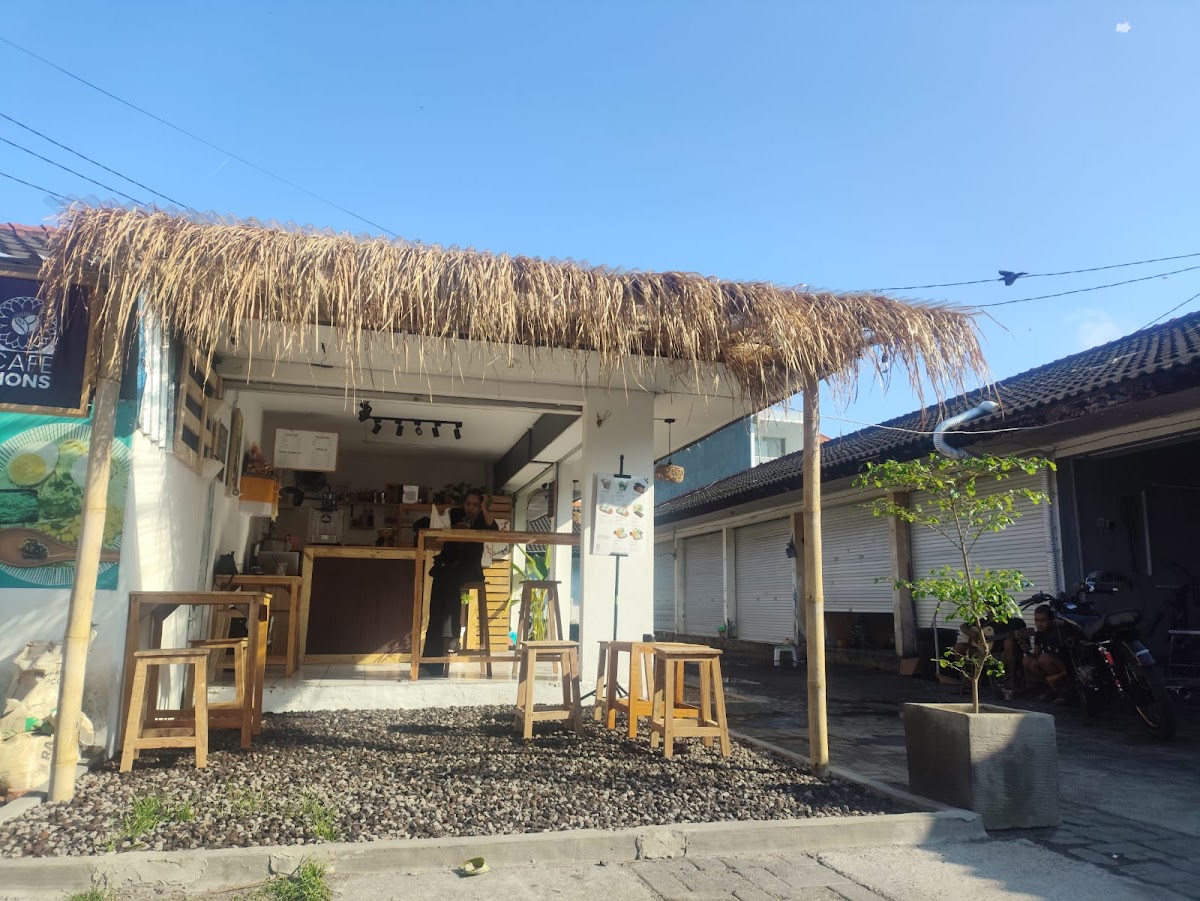 Cafe BIONS Photo 4