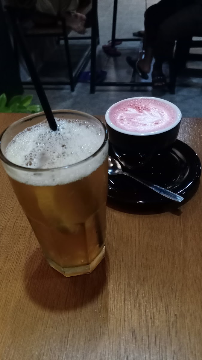 Selter Coffee Photo 3