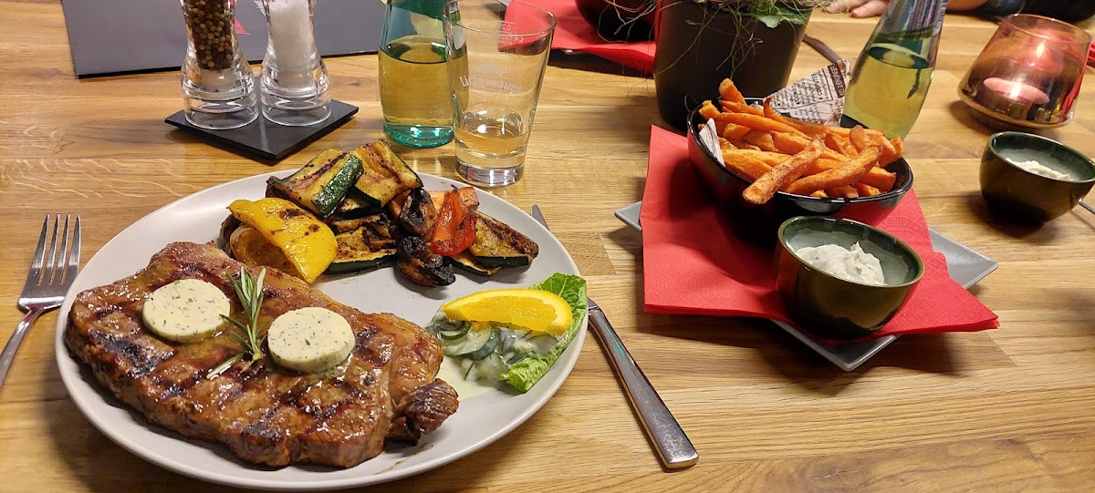 Steakhouse'22 Photo 5