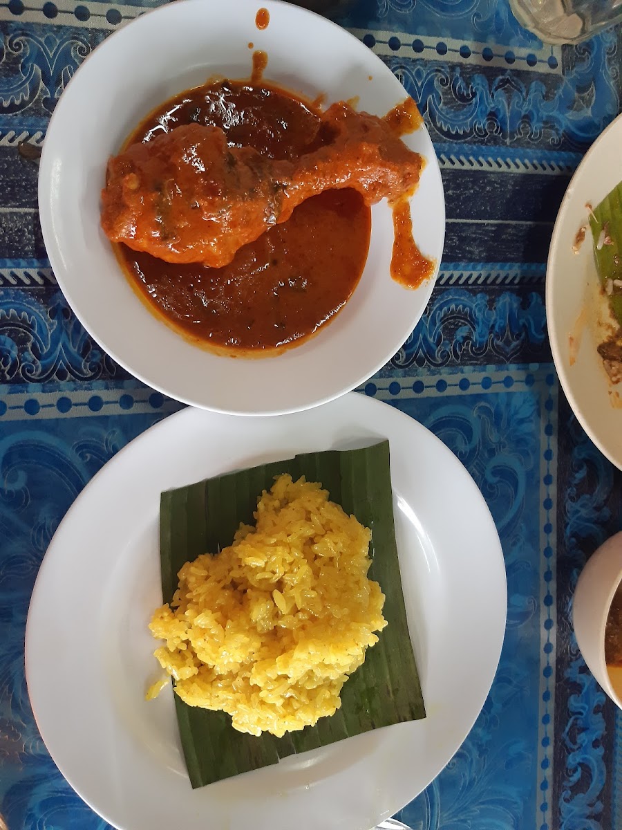 Mok Tehnum Nasi Dagang