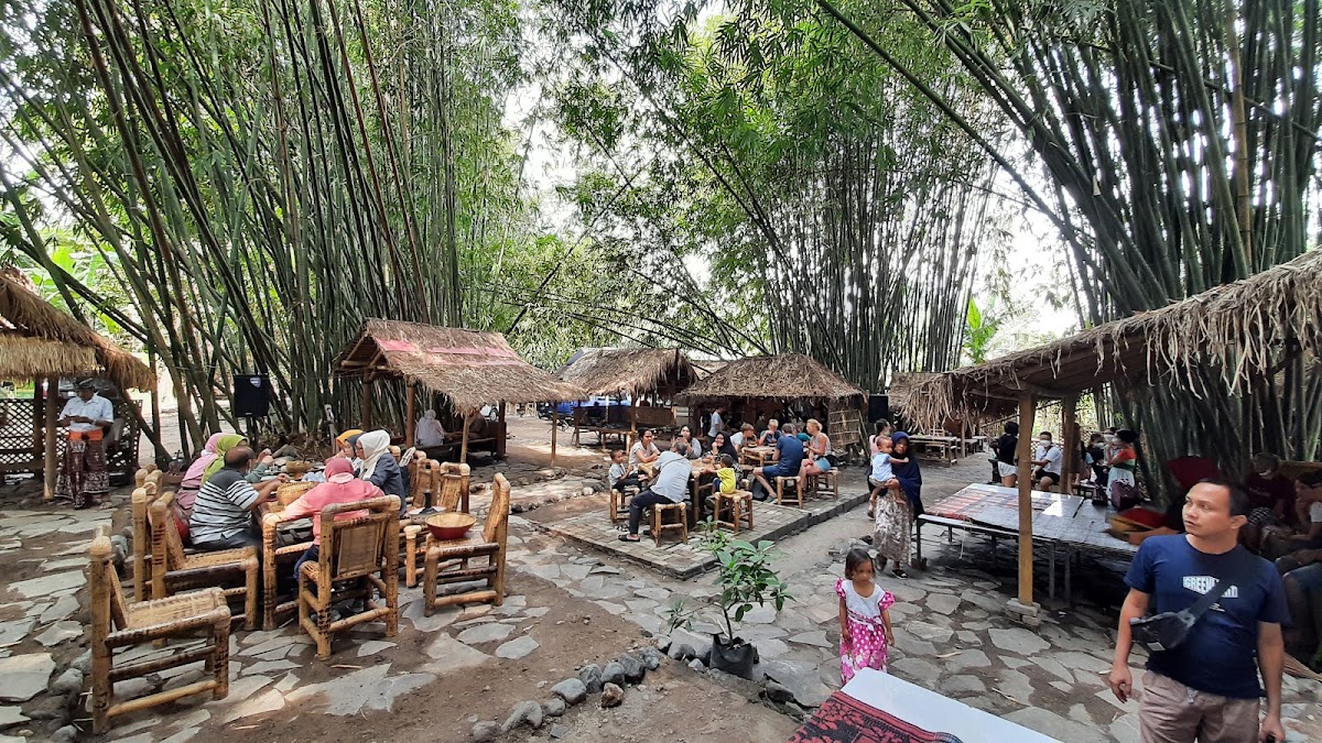 Pasar Bambu Bonjeruk Photo 1