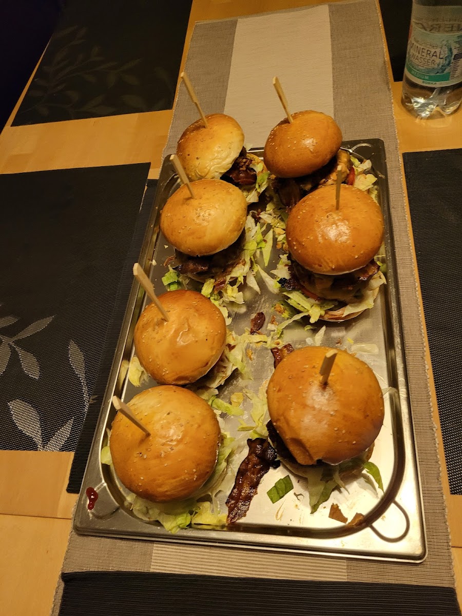 Orlando's Burger Photo 6