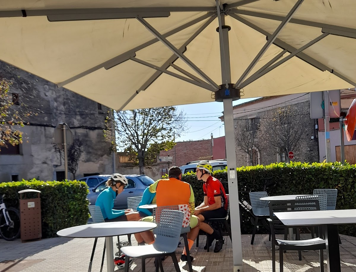 Cafe Bar la sala ( nova direcció )