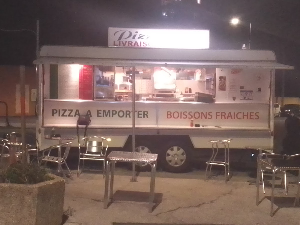 Pizza Isa Photo 2