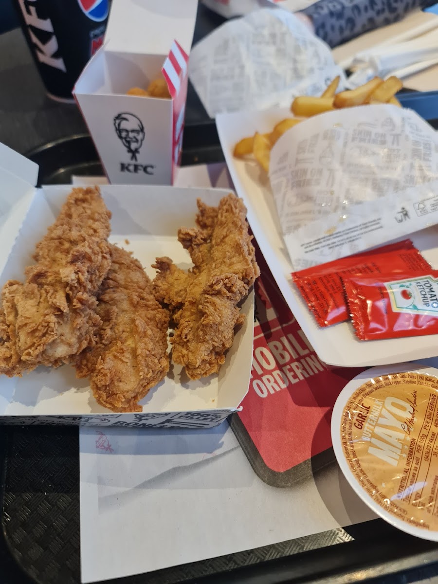 KFC Glasgow - Motherwell Photo 10