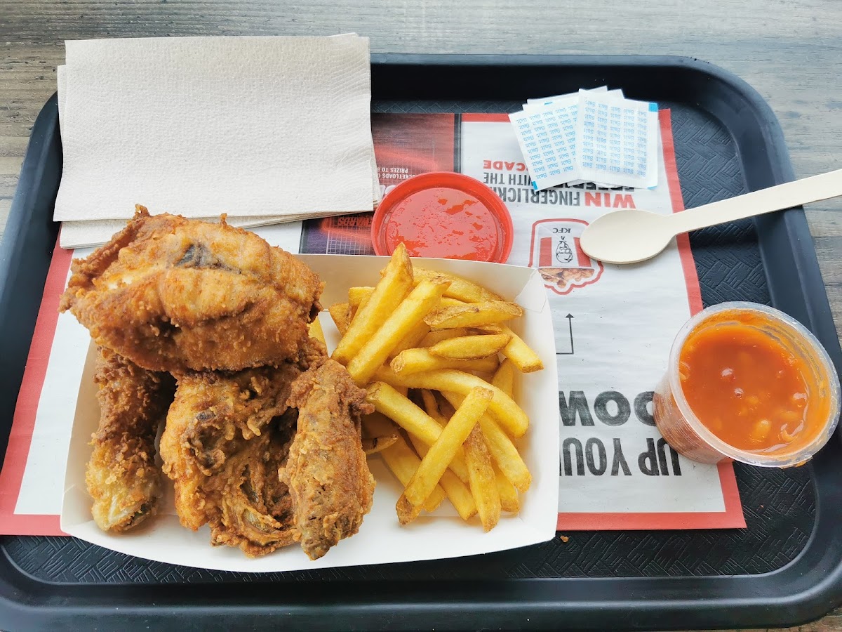 KFC Glasgow - Motherwell Photo 9