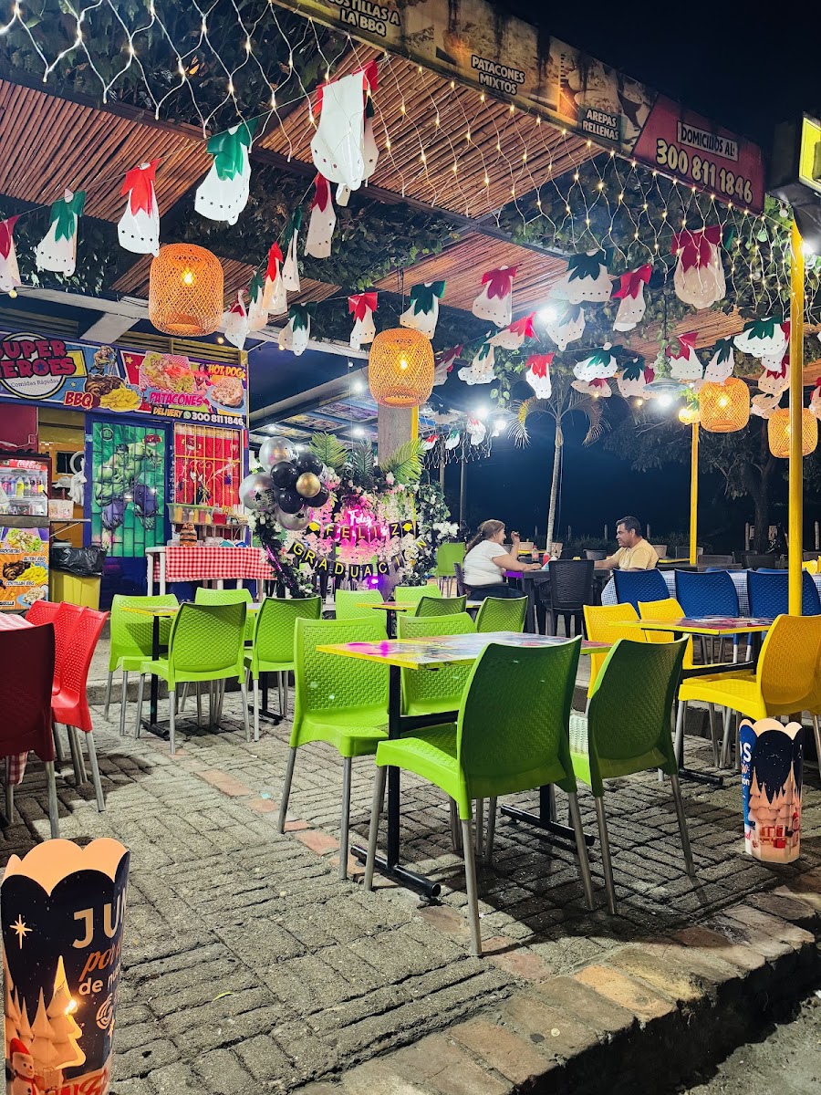Super Héroes Comidas Rápidas