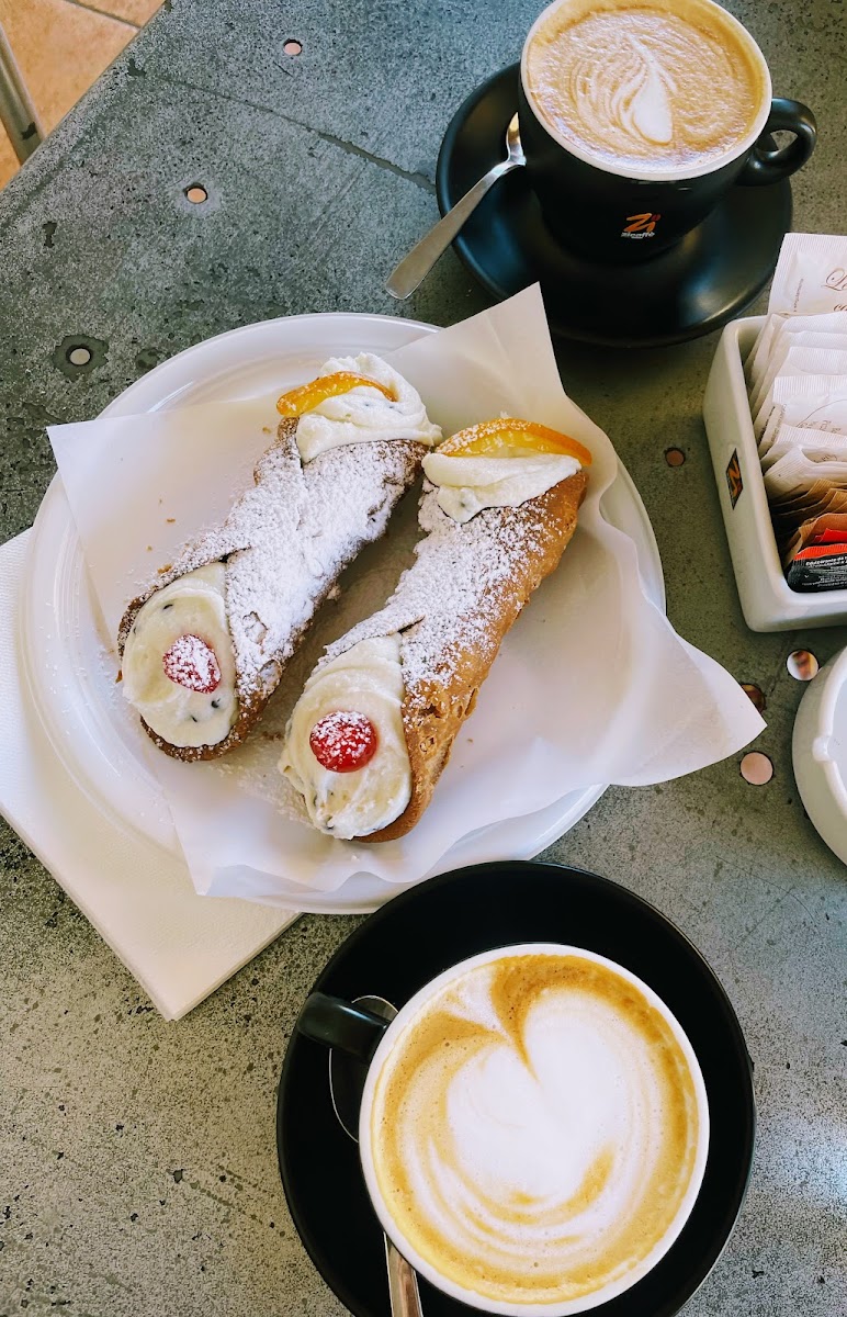 Le Corti Cafè Photo 3