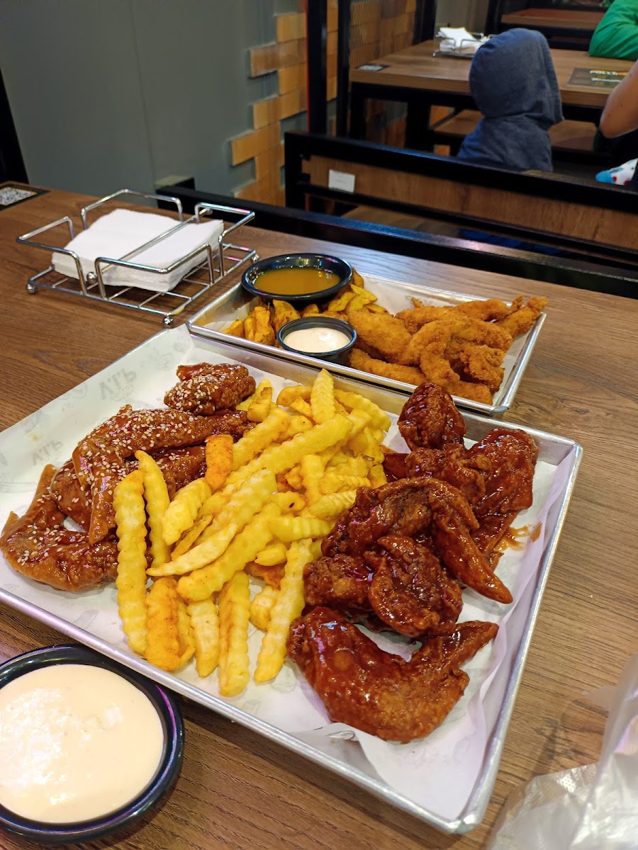 POLLOS VIP GRILL&DRINKS Photo 6