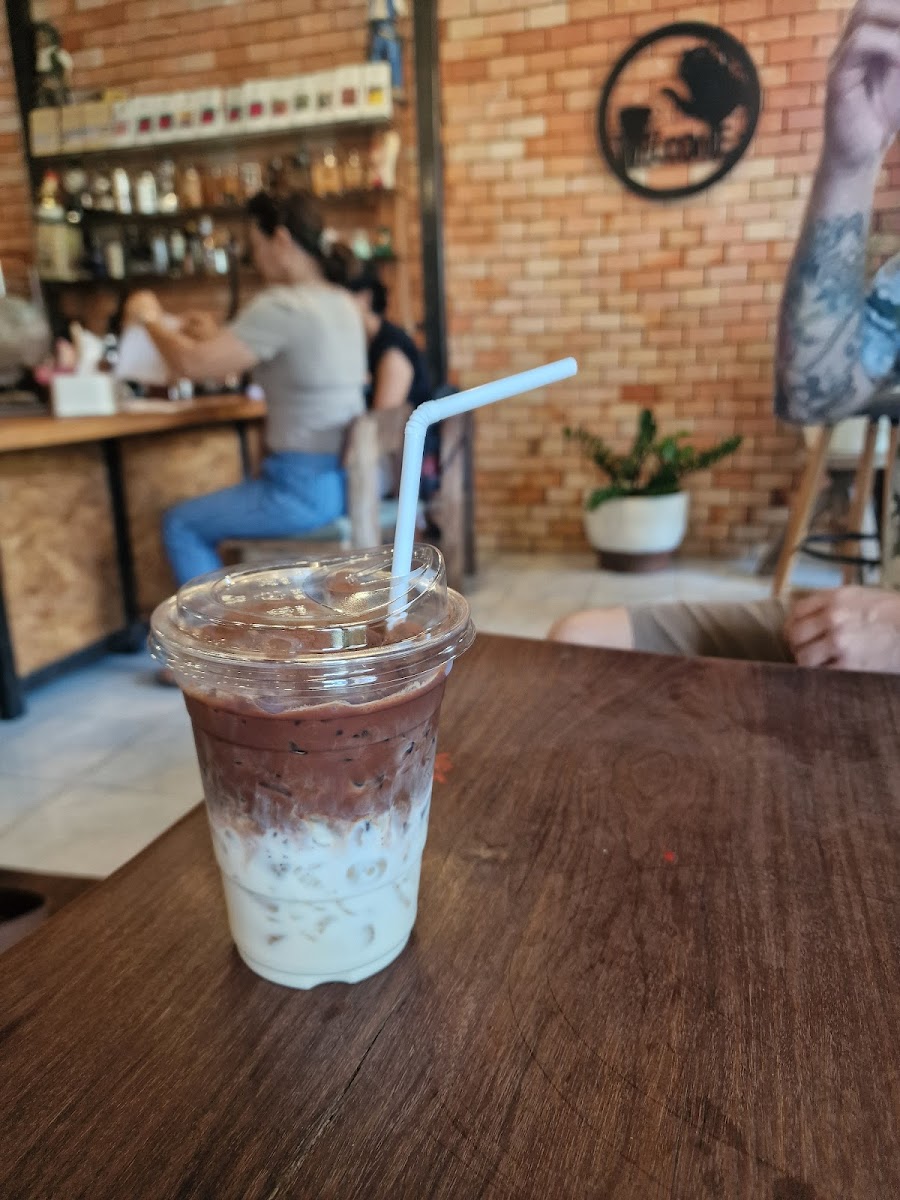 HERE COFFEE AND EATERY Photo 8