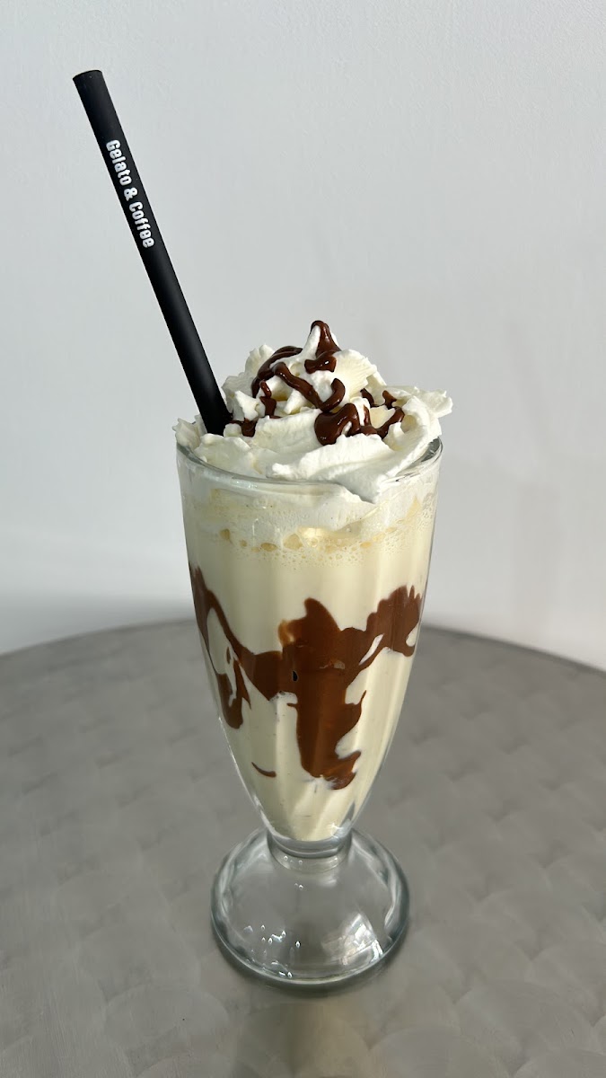Gelato & Coffee Photo 2