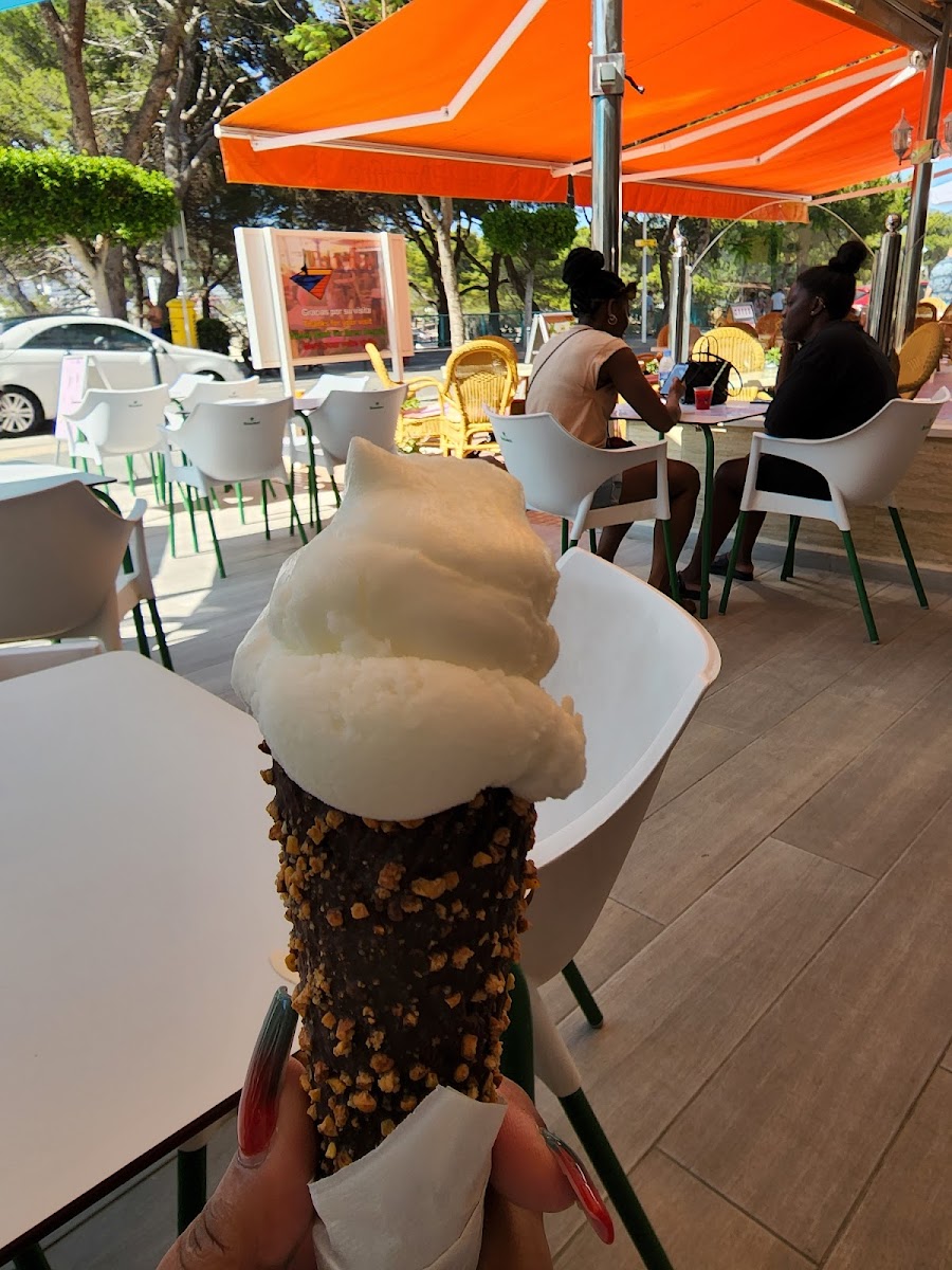 Gelato & Coffee Photo 9
