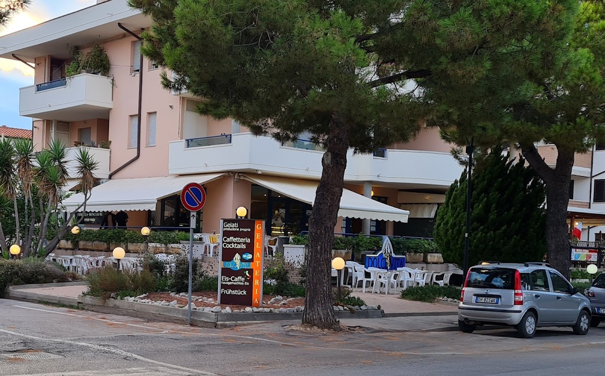 Gelateria Dolce Vita Photo 4