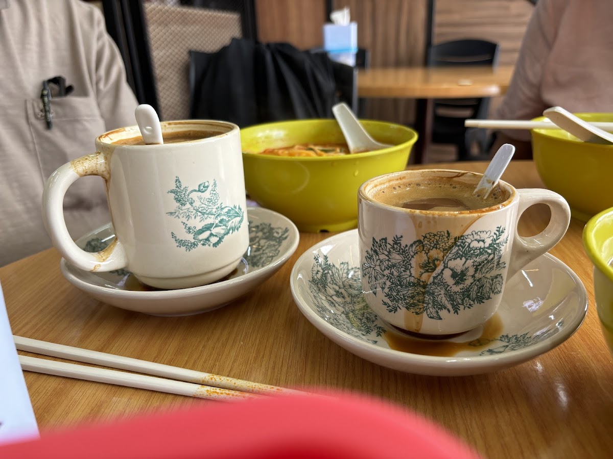 老地方 LOU DI FONG KOPITIAM Photo 5