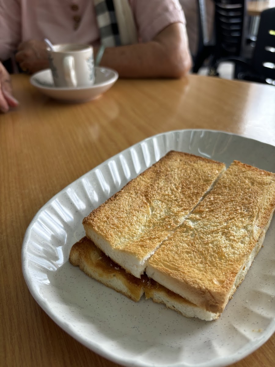 老地方 LOU DI FONG KOPITIAM Photo 6