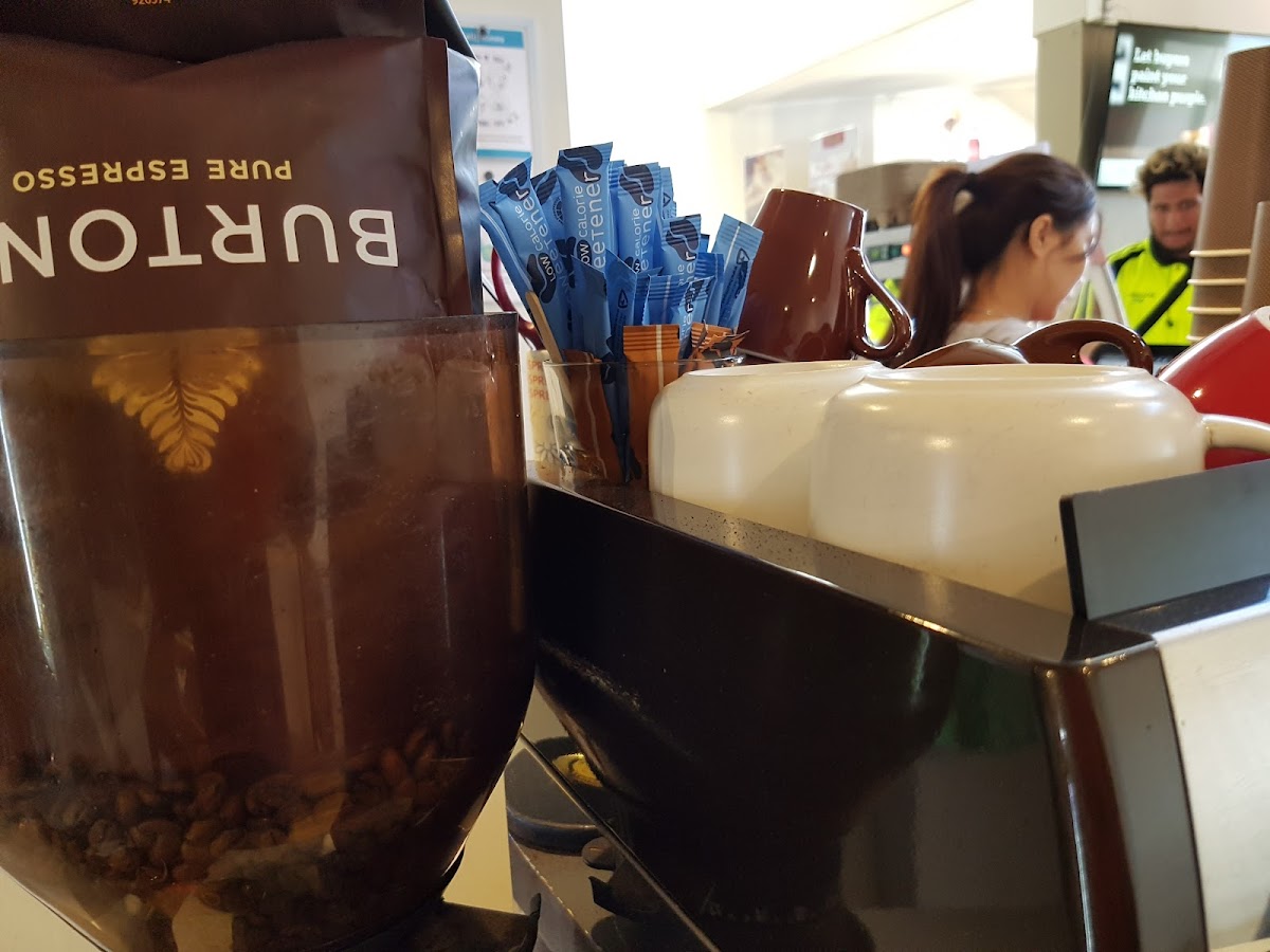 Whenuapai Bakehouse & Cafe Photo 8