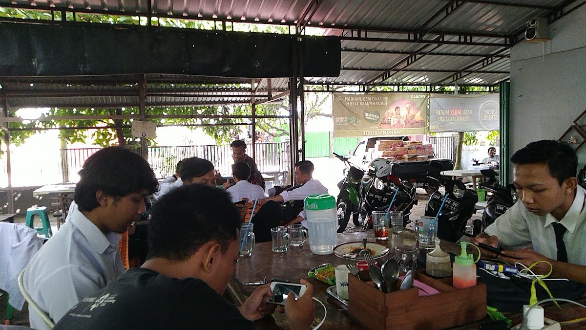 Warung Bu De Photo 2