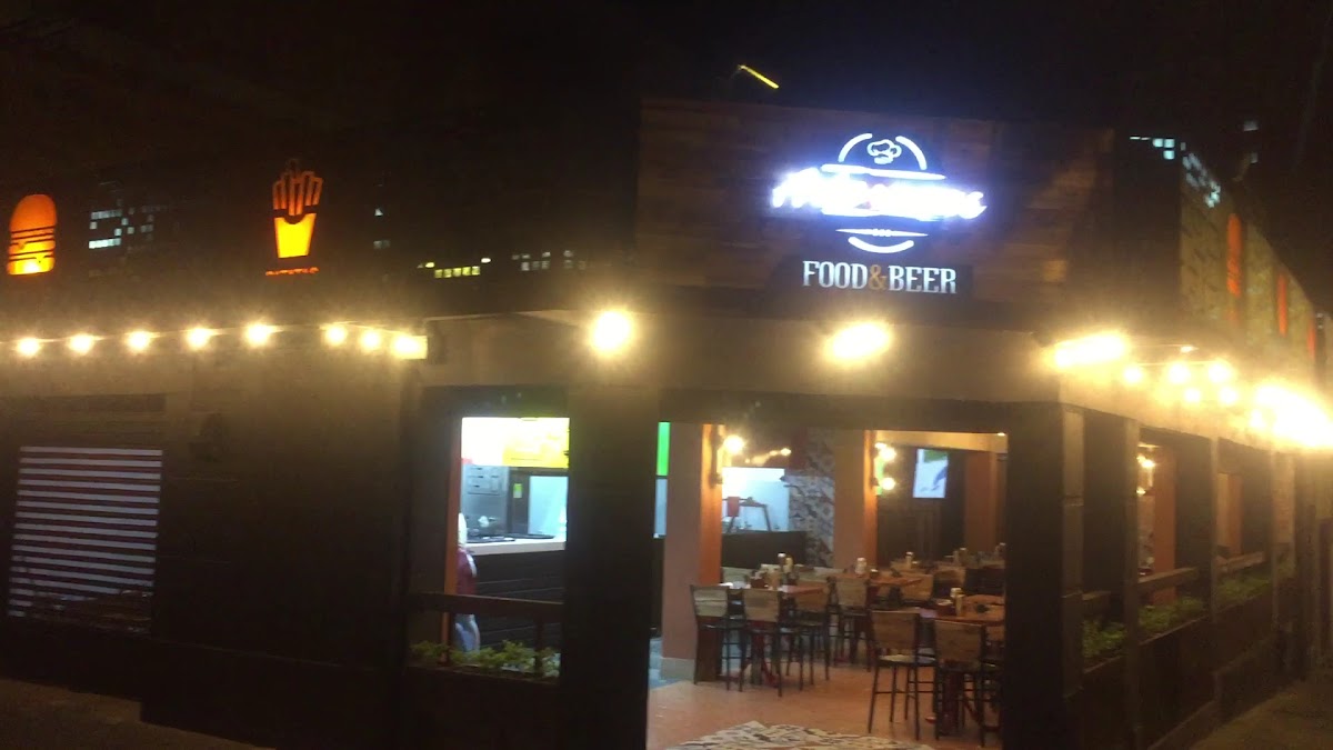 Artesanas Food & Beer Photo 2