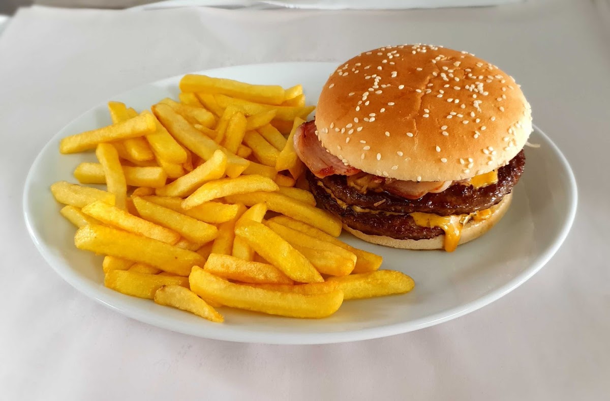 Ibby's Snack Bar Photo 8