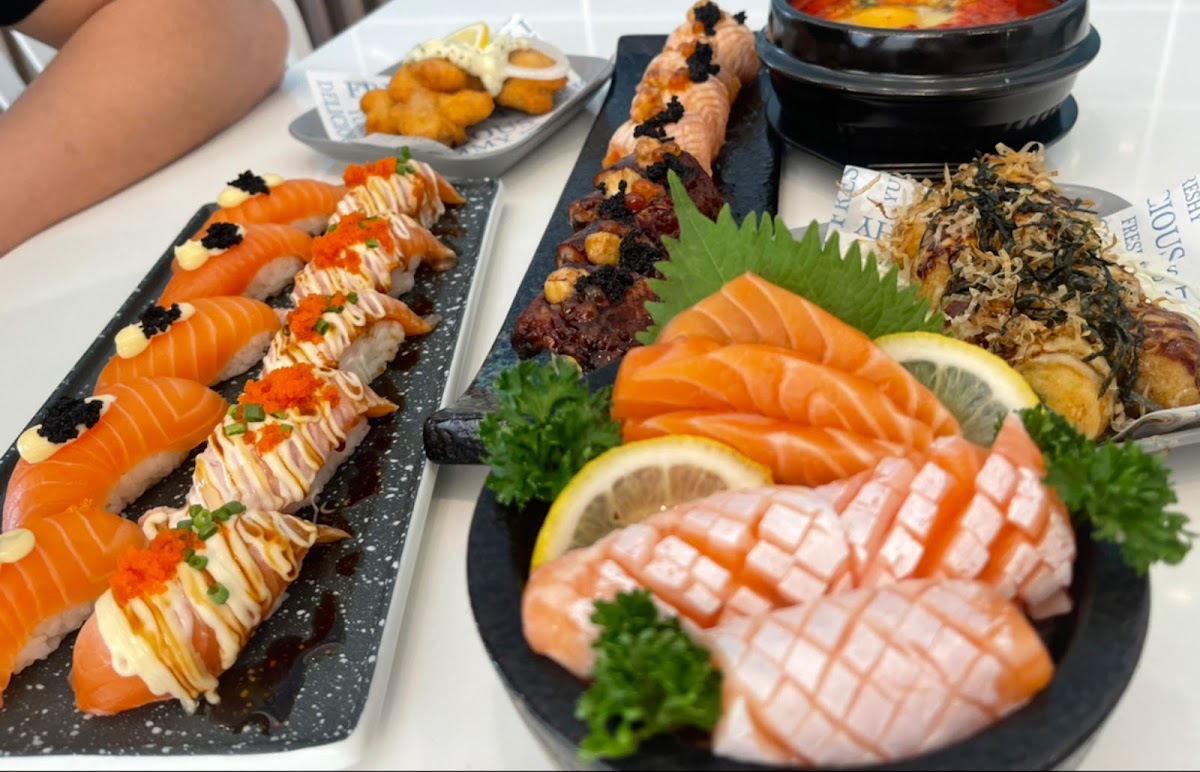 Nobu Shabu & Sushi Salaya Photo 9