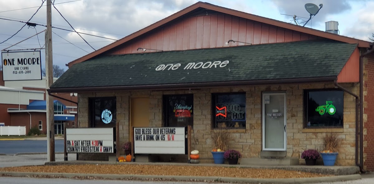 One Moore Bar & Grill