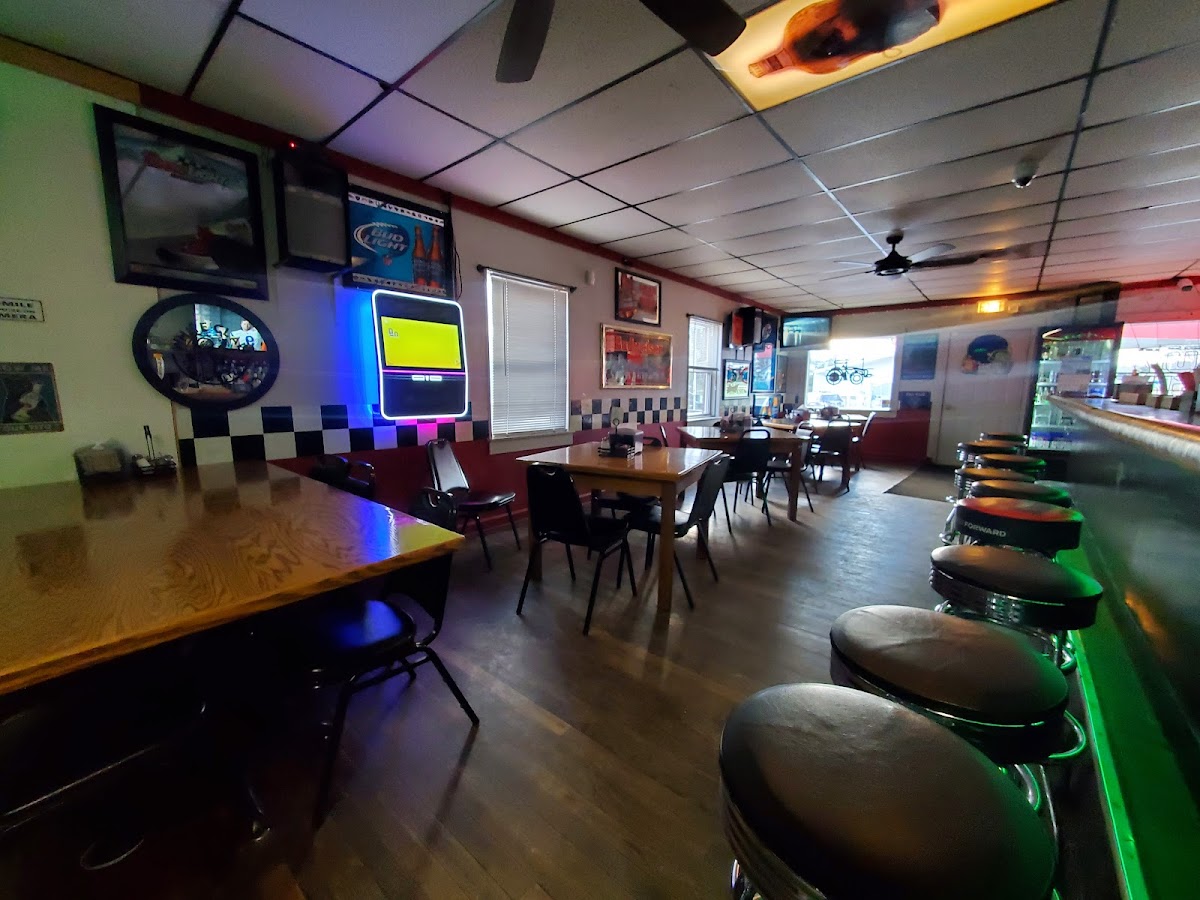 One Moore Bar & Grill Photo 3