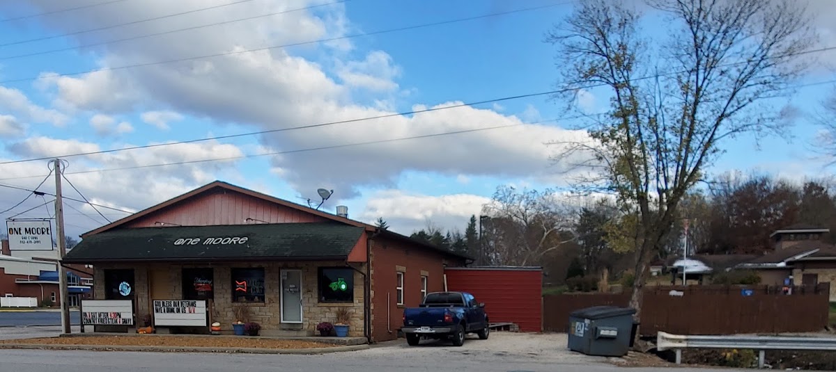 One Moore Bar & Grill Photo 4
