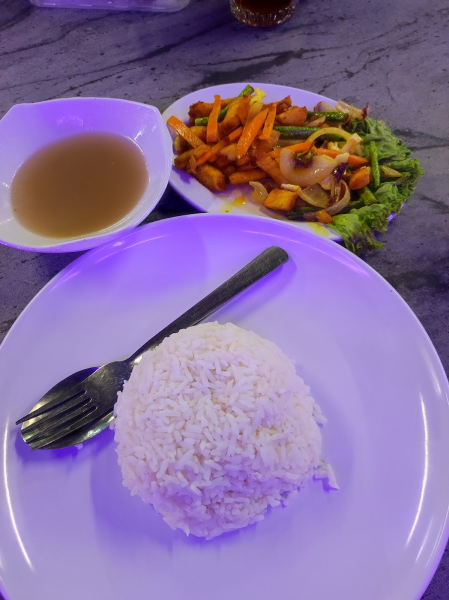 Kedai Makan Merah Photo 6