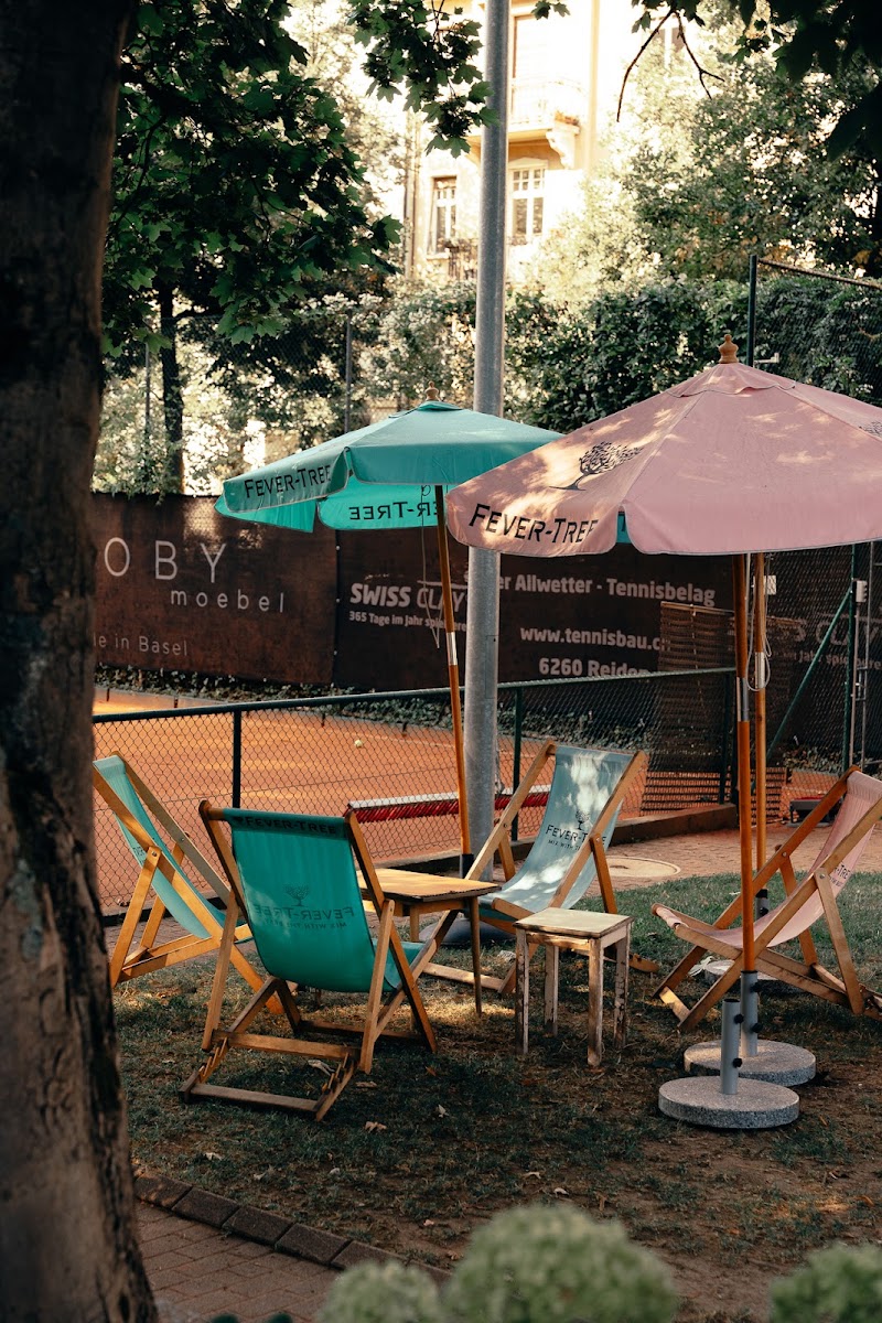 Max Restaurant