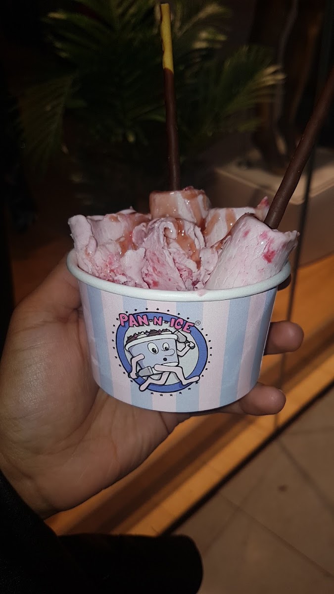 Pan-n-Ice Westfield Stratford Photo 8