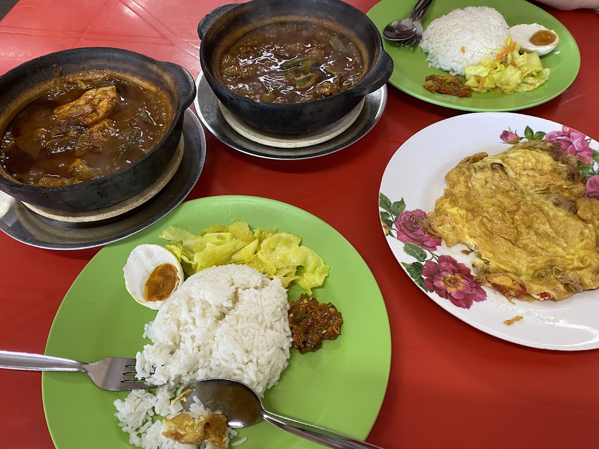 Asam Pedas Claypot Dahliea Ria Photo 3