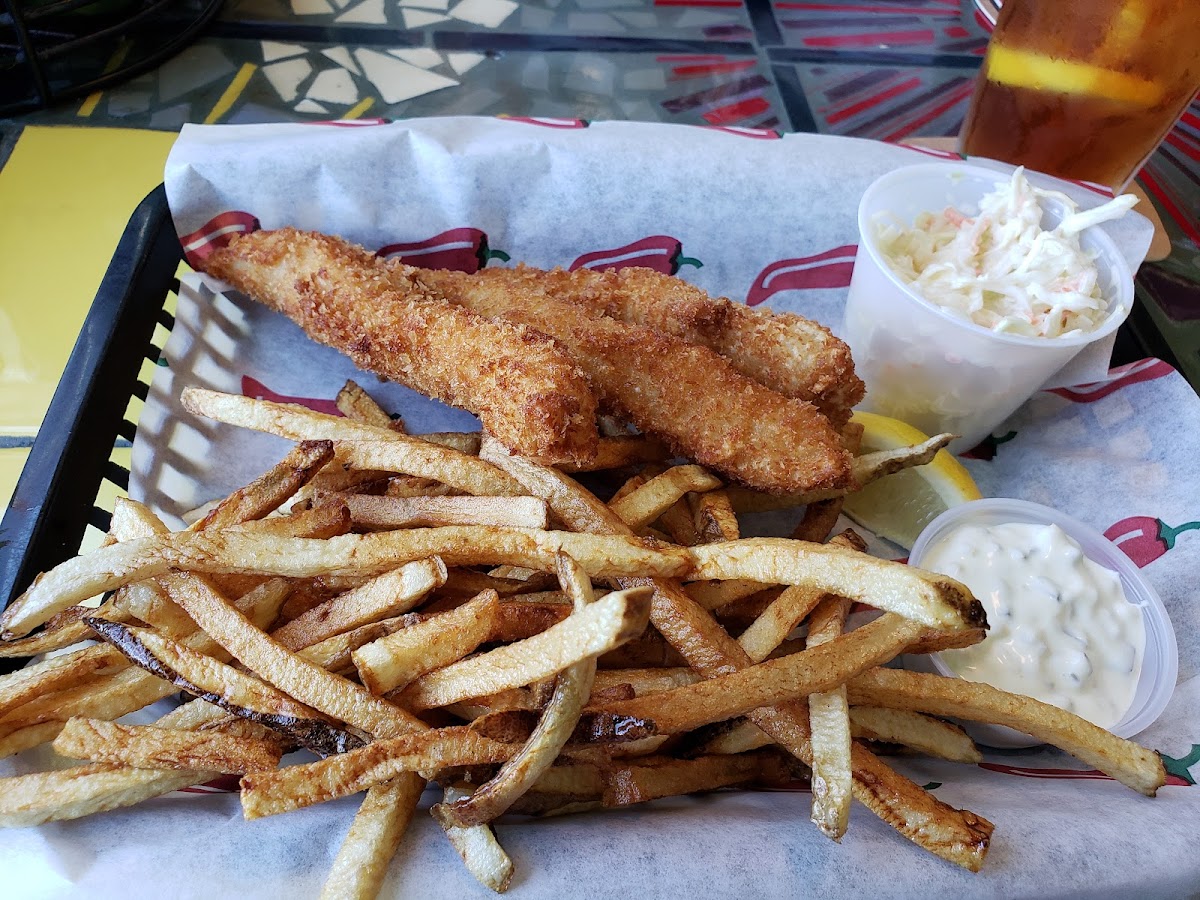 Salty Dawg Bar & Grill Photo 6