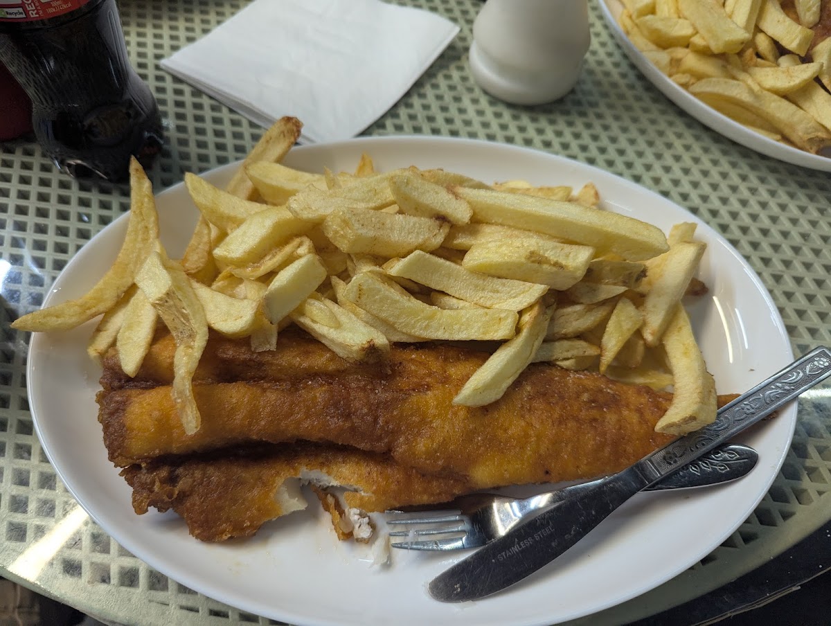 George’s Fish Bar Photo 5