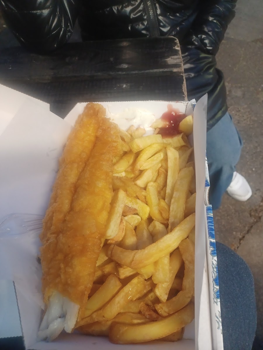George’s Fish Bar Photo 7