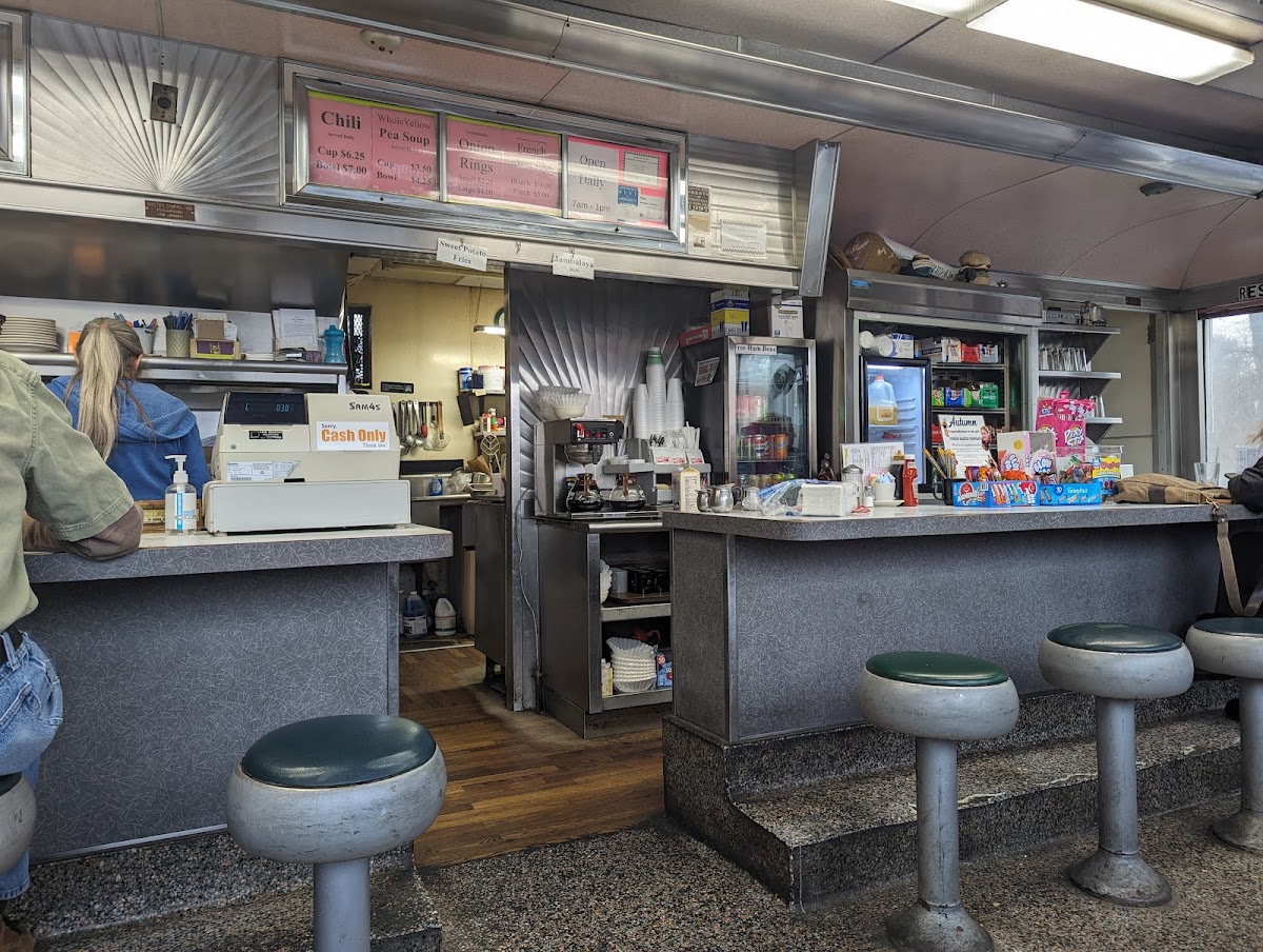 Al's Diner Photo 3