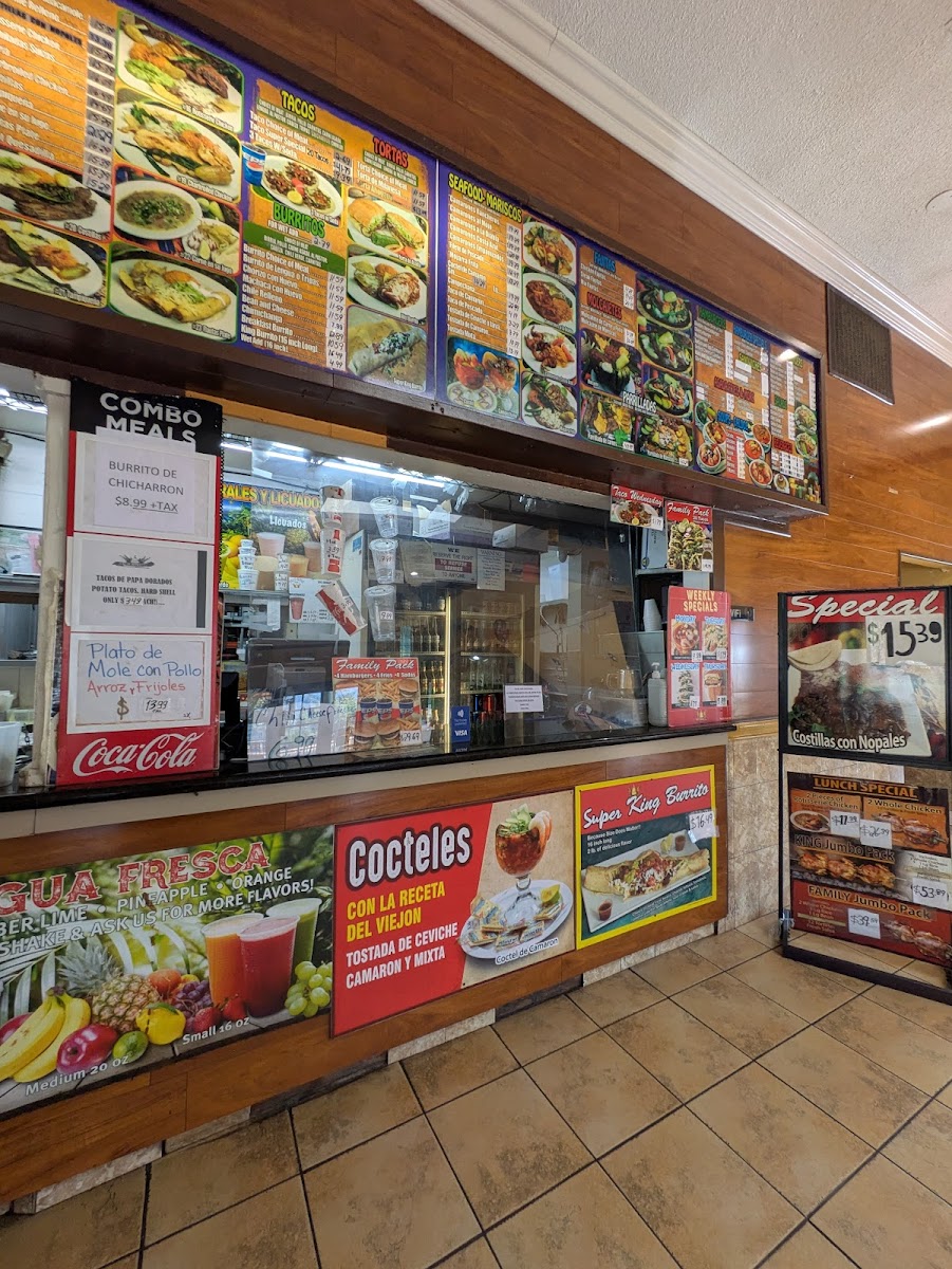 Taco King Restaurant Photo 10