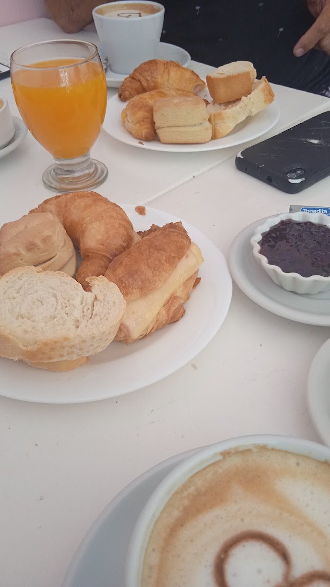 Sabores Del Arroyo Photo 10