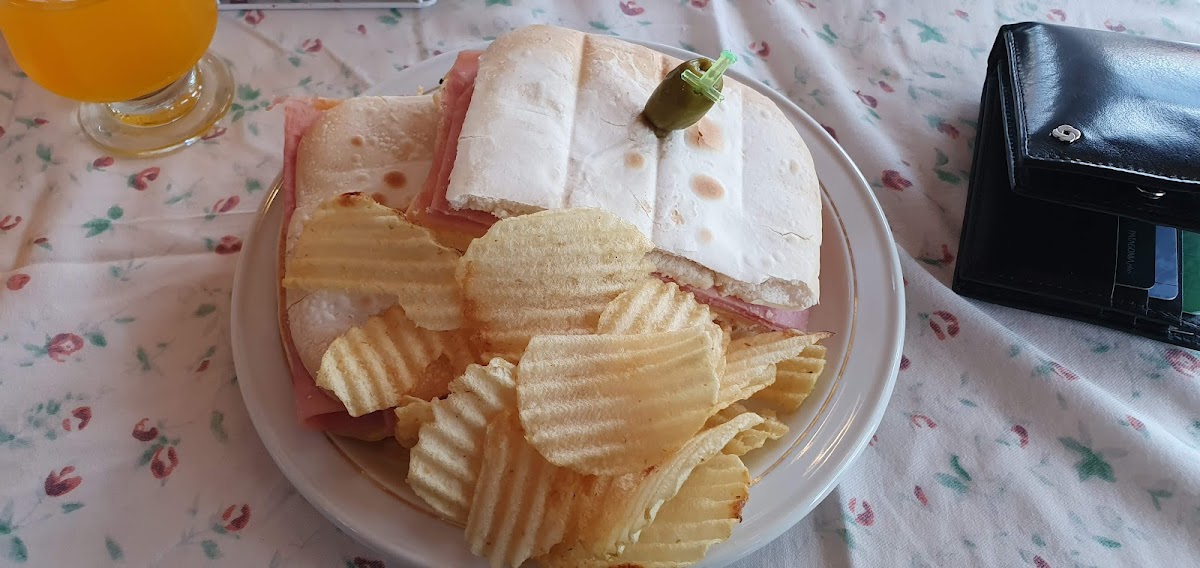 Sabores Del Arroyo Photo 7