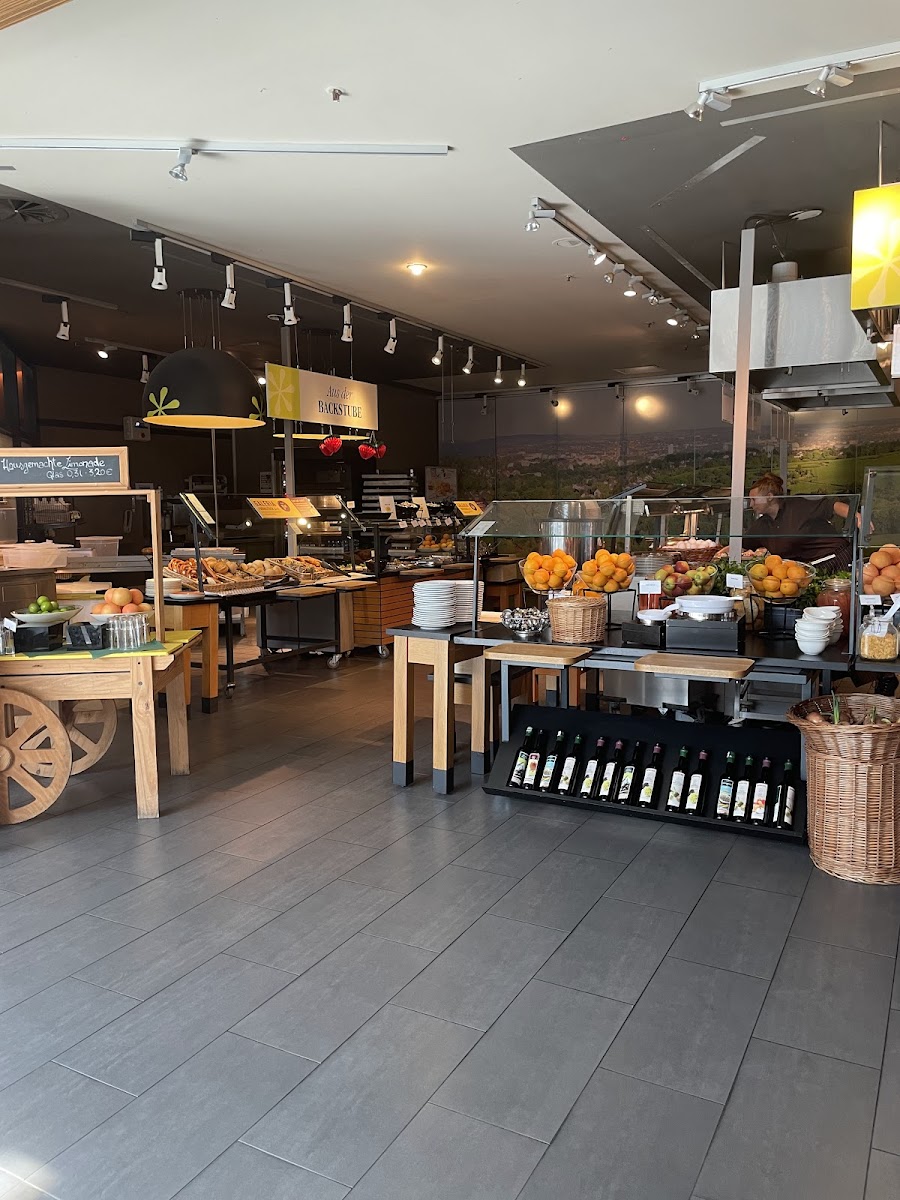 GALERIA Restaurant Photo 9