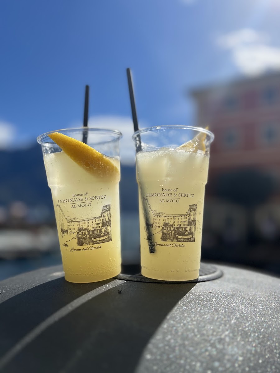House of Lemonade and Spritz Photo 5