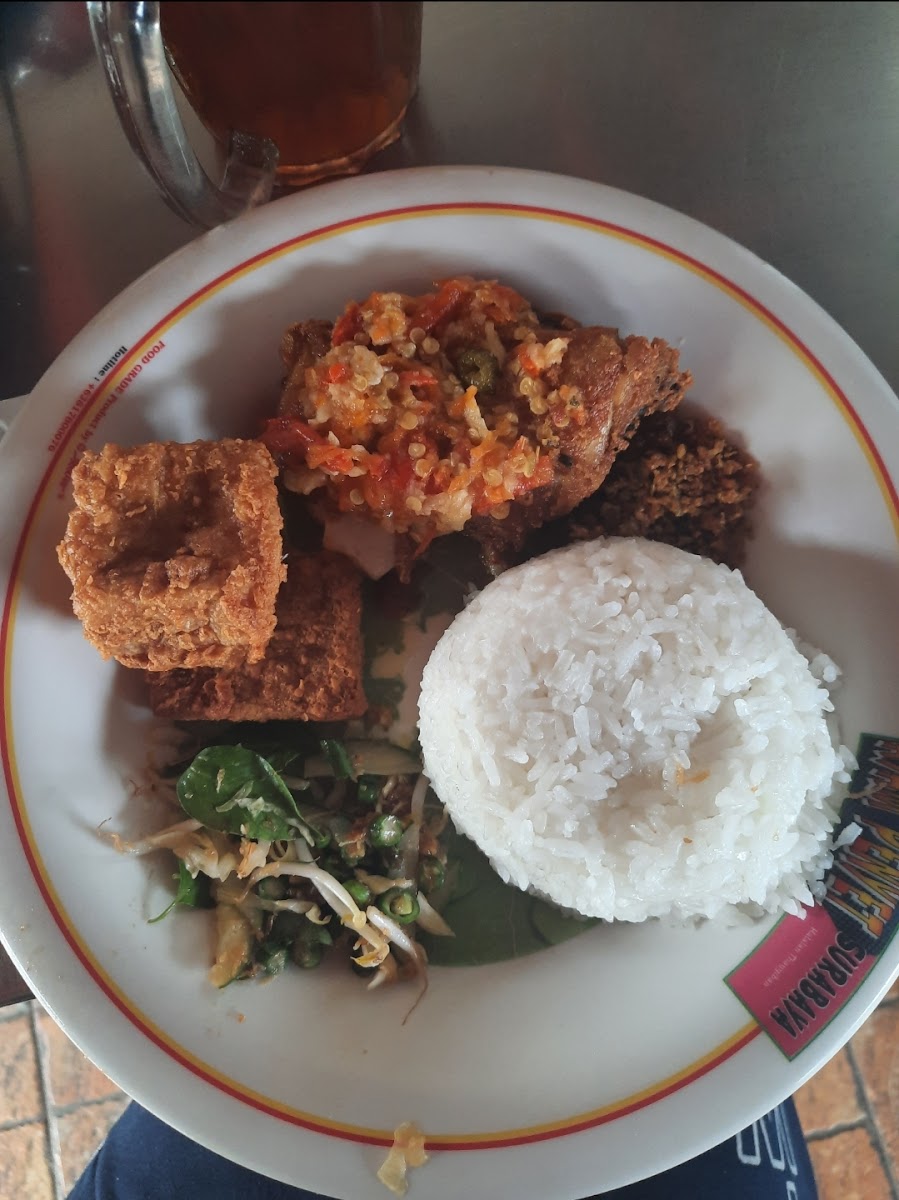 Ayam Penyet Surabaya dr. Angka Photo 6