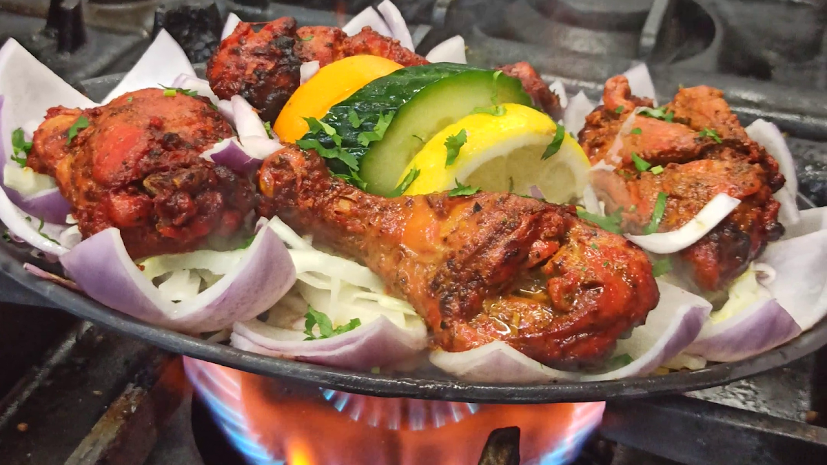 Taj Curry and Tandoori House Photo 3
