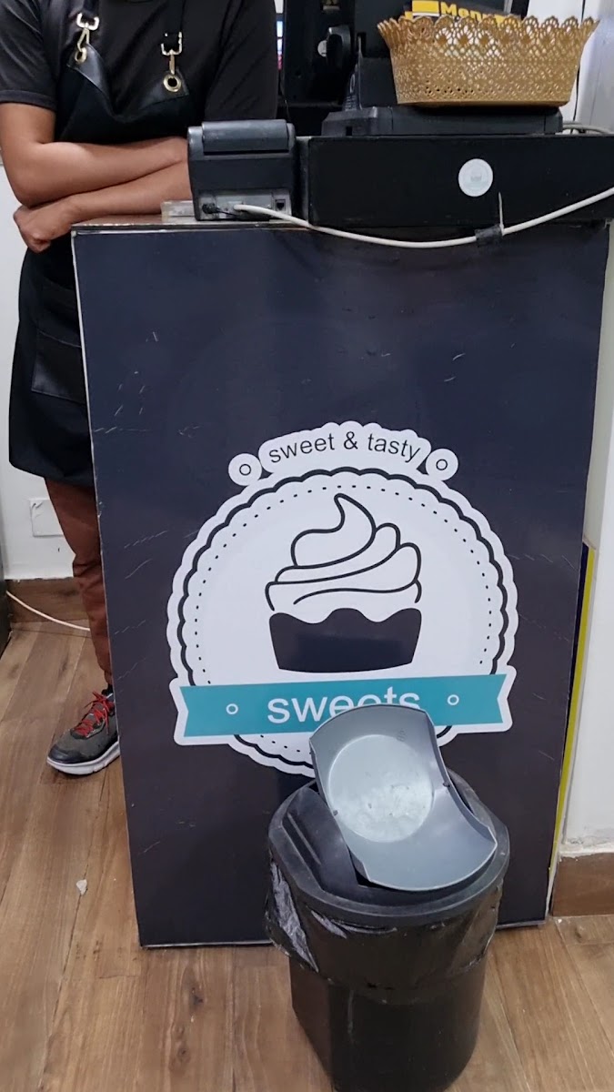 SWEETS