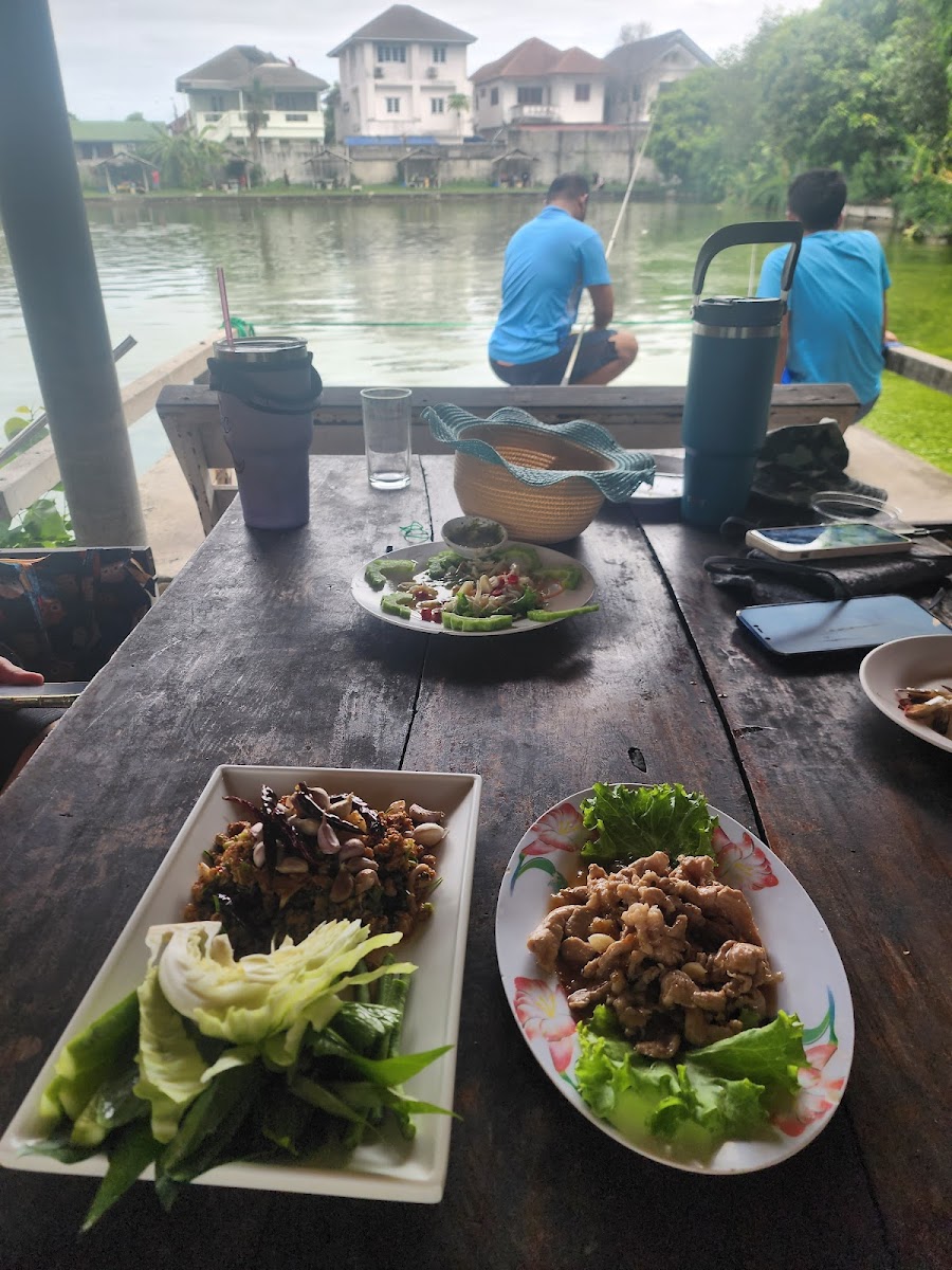 Fishing Hut Photo 6