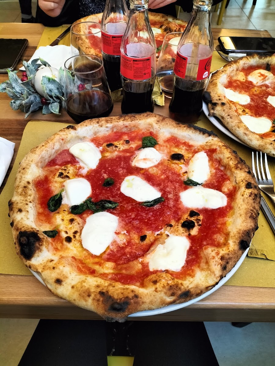 Quattro Quarti Pizzeria Photo 9