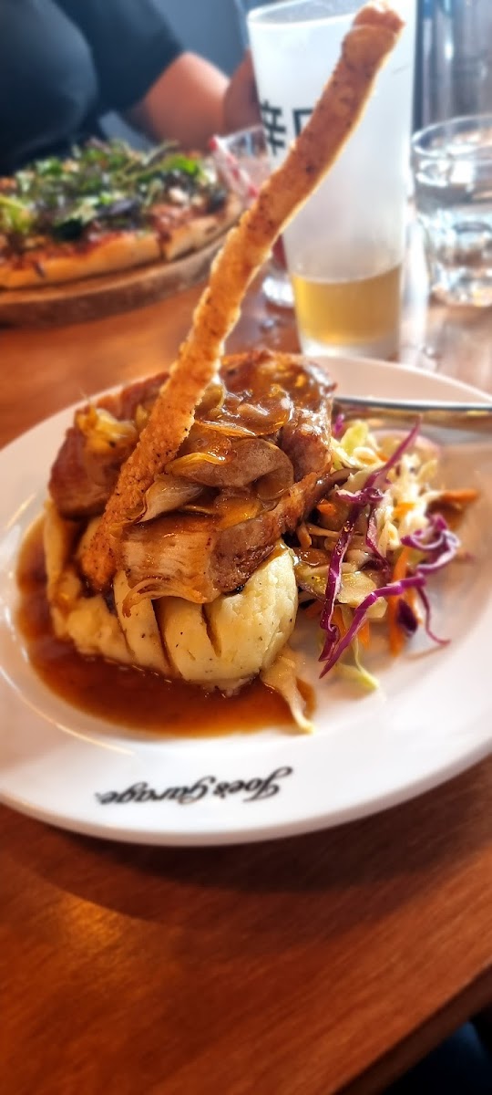 Joe's Garage Alexandra Park Photo 6