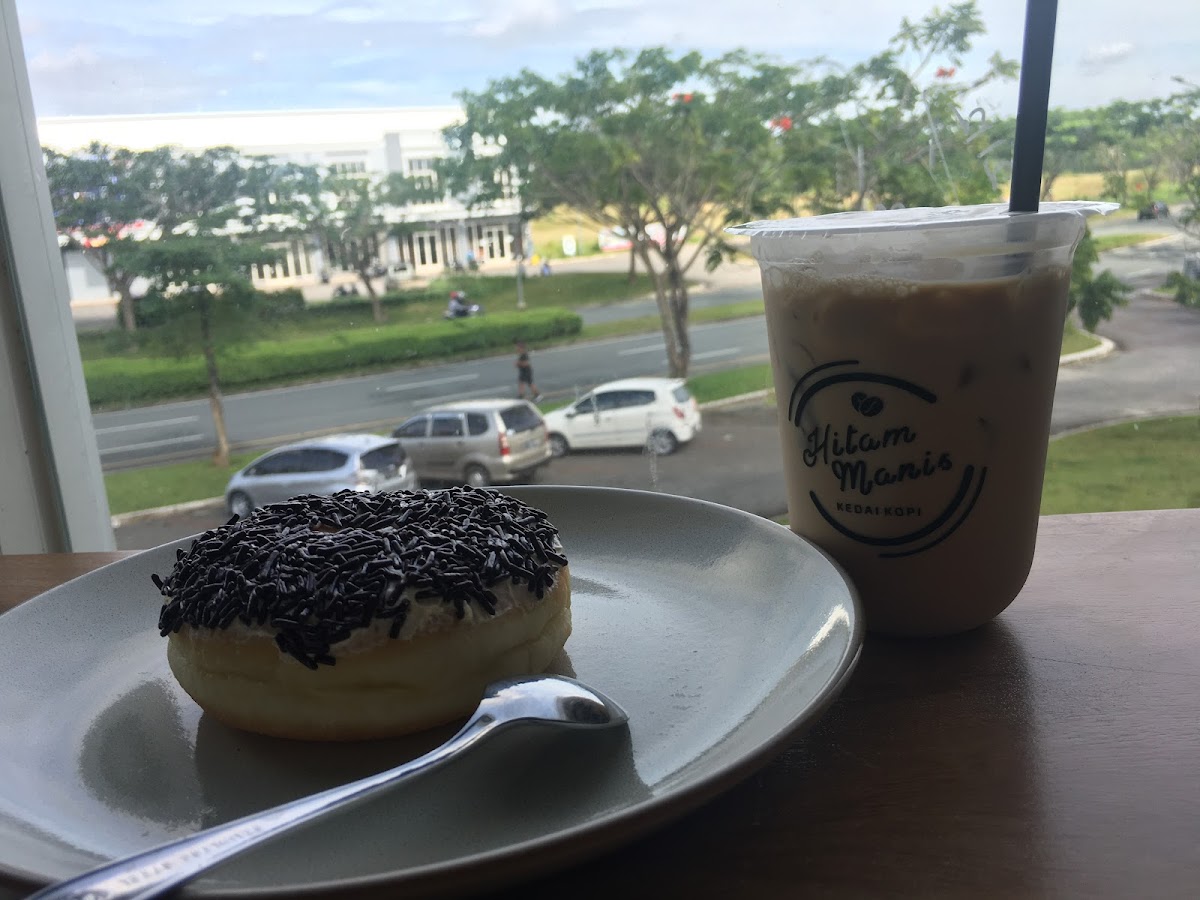 Hitam Manis Grand City Photo 8